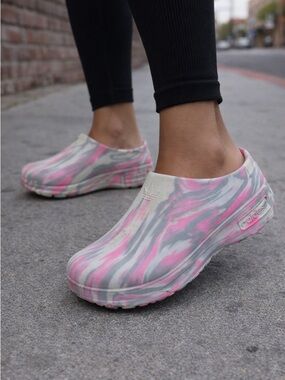 Adidas Clogs Women’s 5 Pink Gray Marble Slip On Comfort Shoes